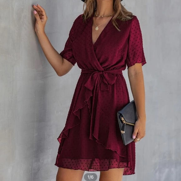 SHEIN Dresses & Skirts - New Casual dress Burgundy/maroon